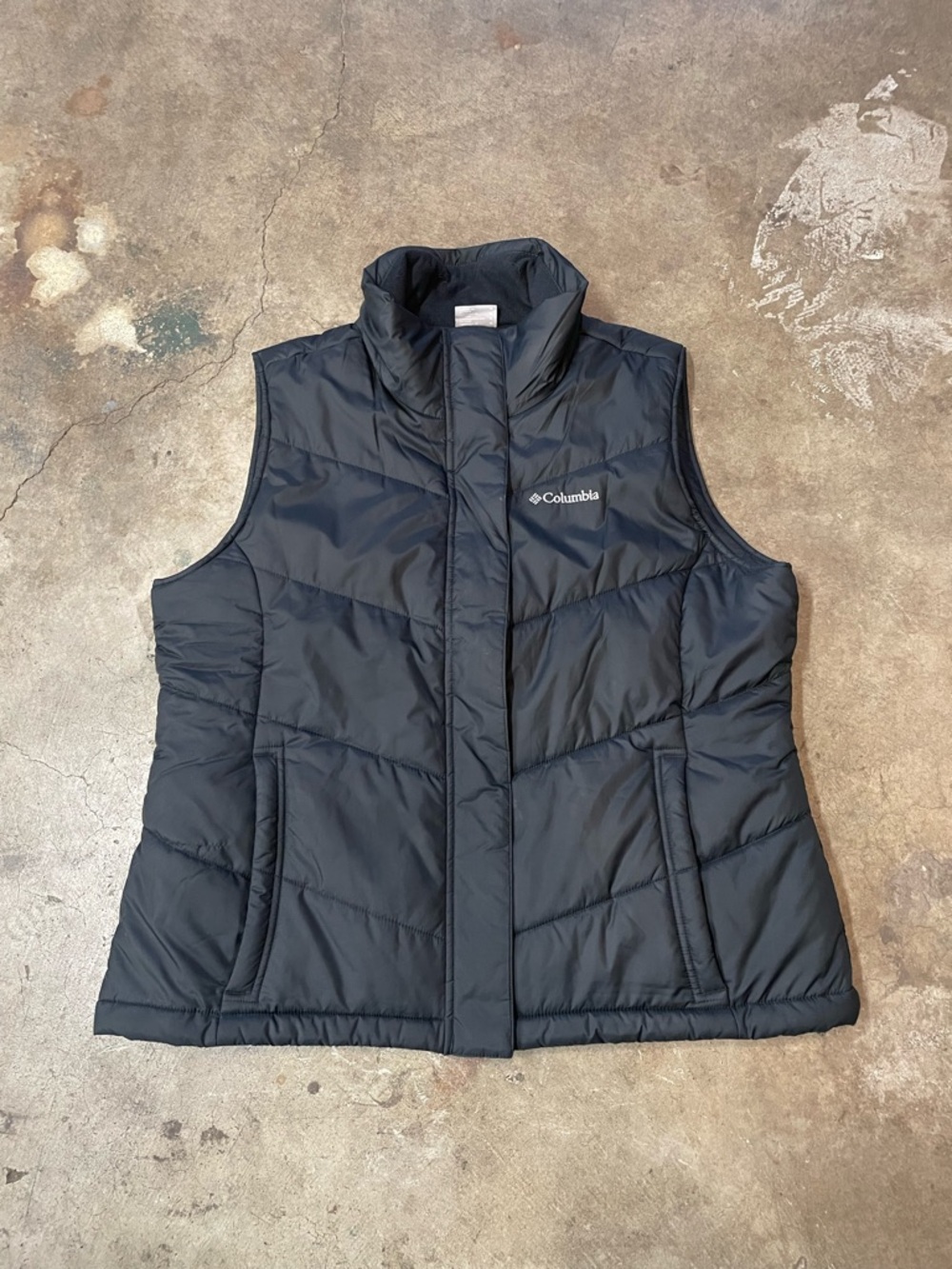 Columbia Puffer Vest